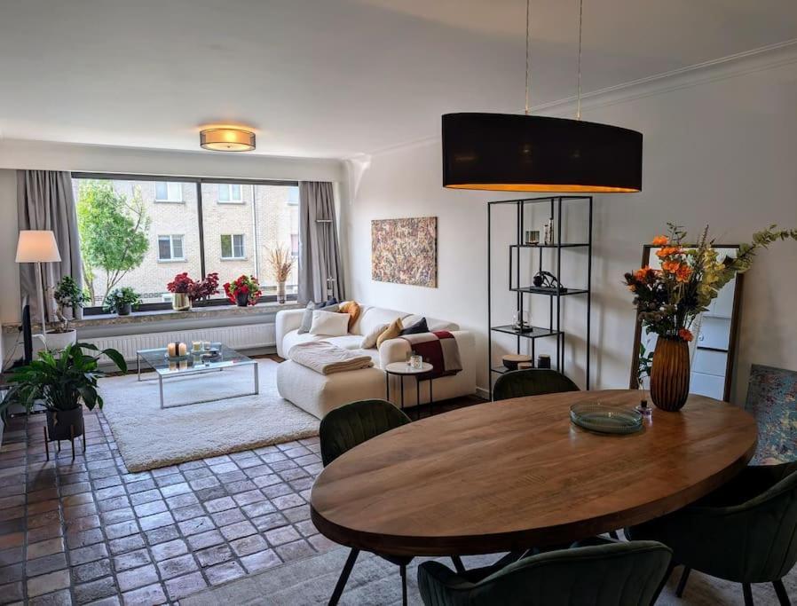 Superb Near Appartement